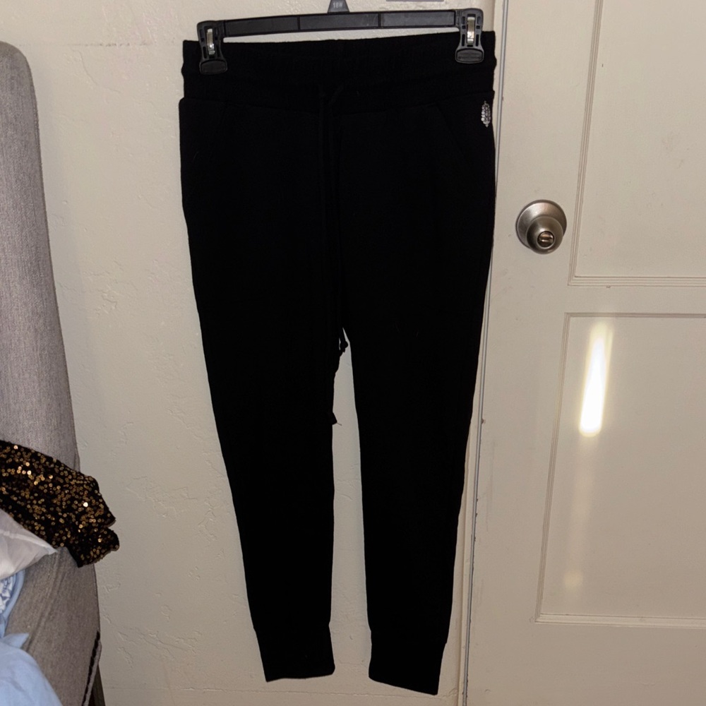 Free People Black Jogger Sweatpants with drawstring/elastic waist S